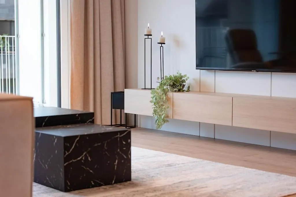 Henry'S Appt With A Private Suite 413 - Shared Kitchen Luxembourg Apartment