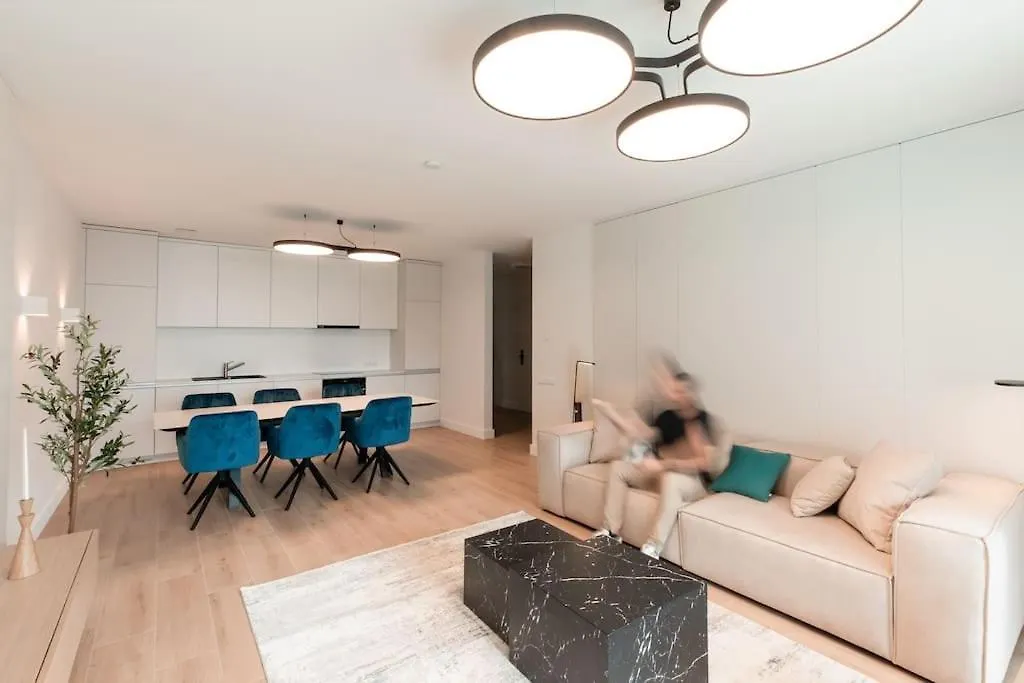 Henry'S Appt With A Private Suite 413 - Shared Kitchen Luxembourg 0*,  Luxembourg